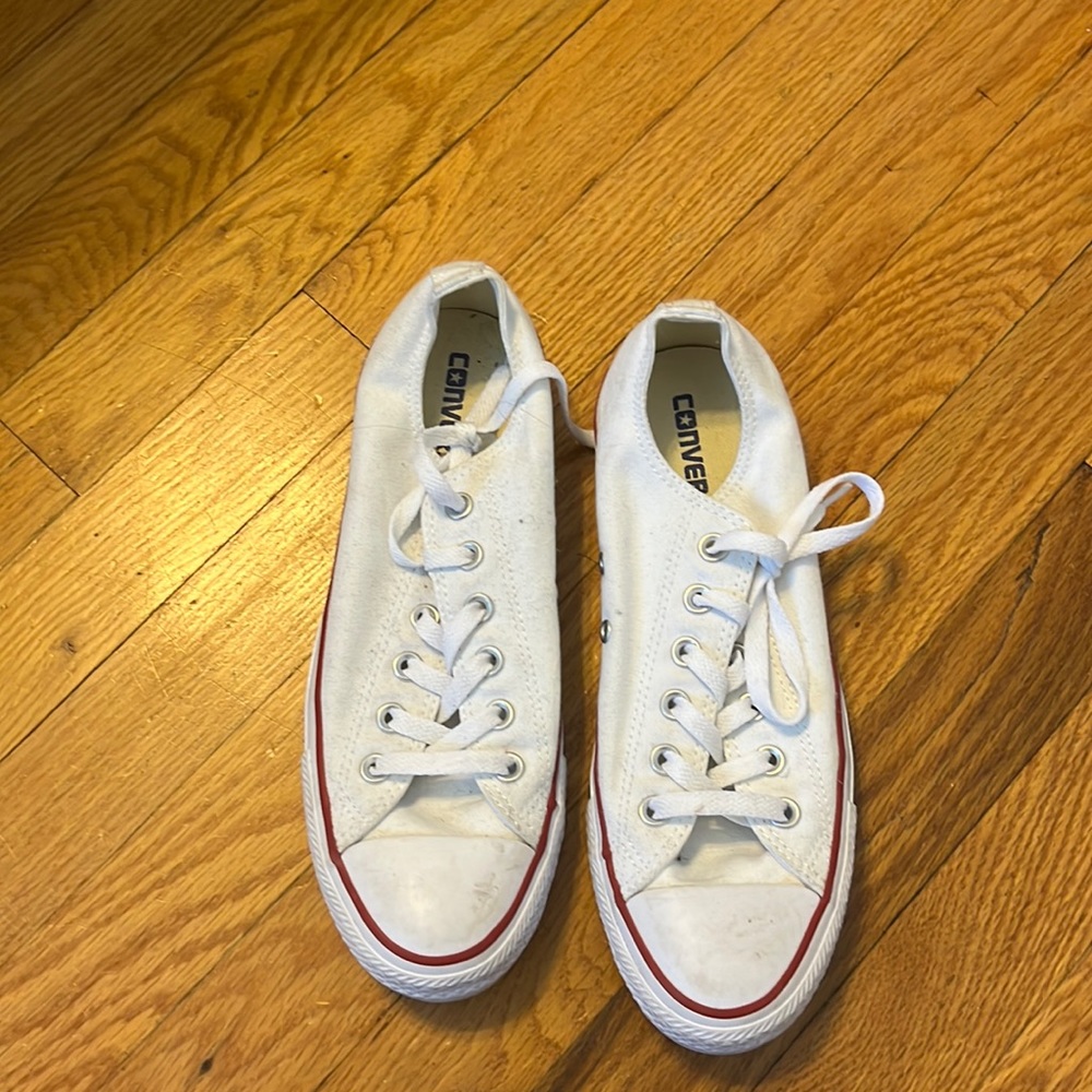 White low top converse